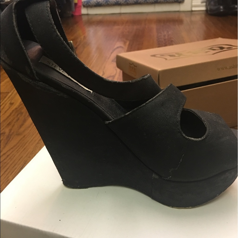 Steve madden wedges